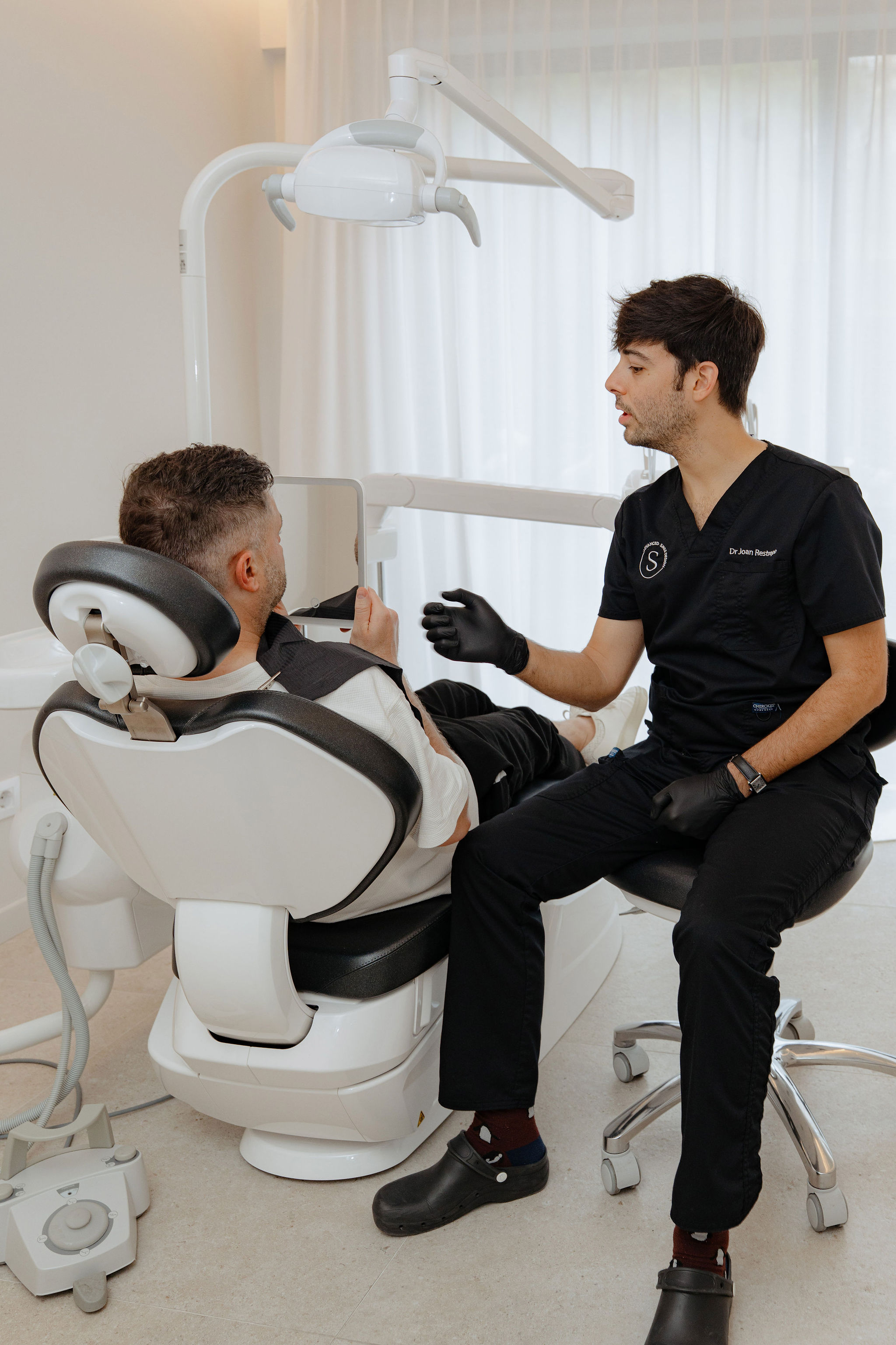 consulta gratuita ortodoncia invisalign barcelona