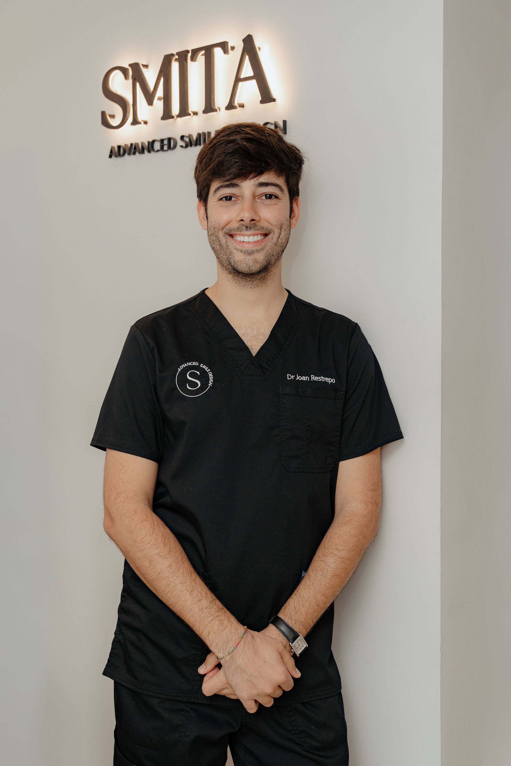 Especialistas en implantología y cirugía oral en SMITA Barcelona