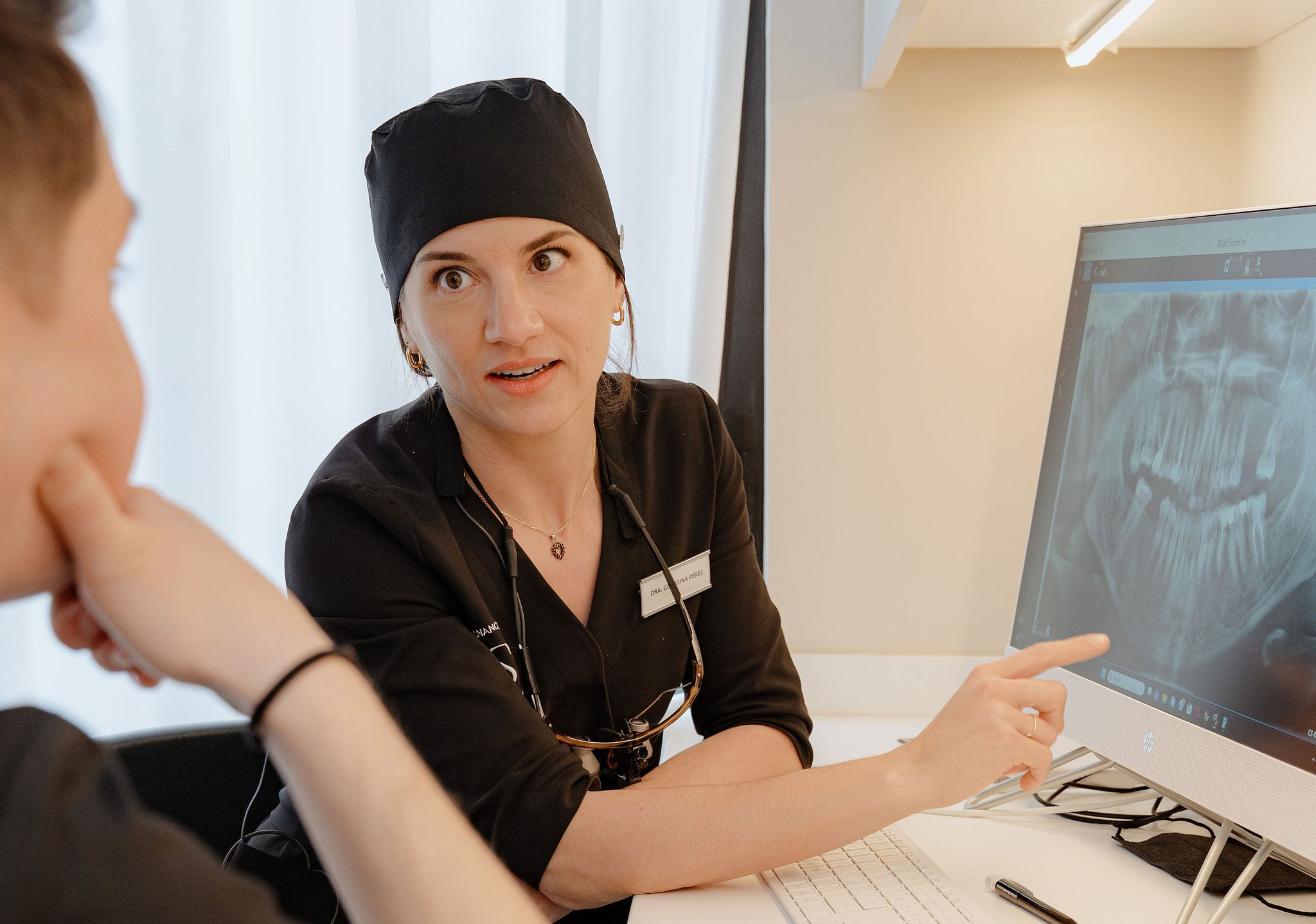 Dra Georgina Perez oral rehabilitatio barcelona