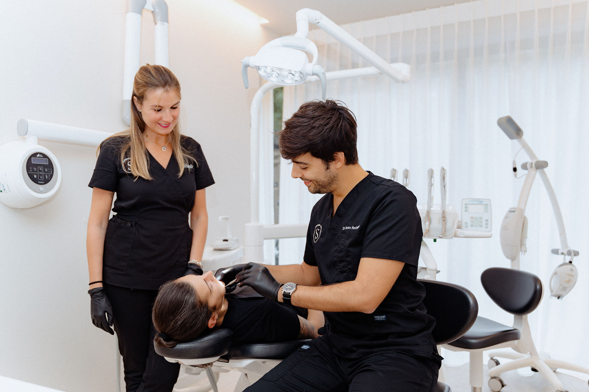 Digital Smile Design consultation at SMITA Barcelona